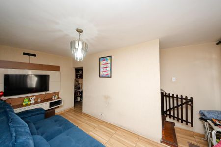 Casa à venda com 180m², 3 quartos e 2 vagasSala