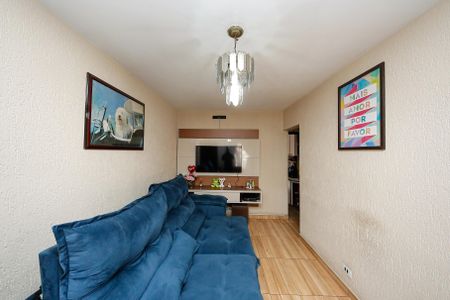 Casa à venda com 180m², 3 quartos e 2 vagasSala