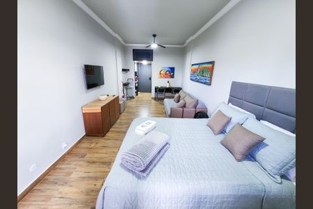 Apartamento à venda com 34m², 1 quarto e sem vaga Apartamento à venda com 34m², 1 quarto e sem vagaSala/Quarto
