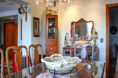 Apartamento à venda com 206m², 4 quartos e 3 vagas Apartamento à venda com 206m², 4 quartos e 3 vagasFoto 13