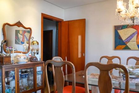 Apartamento à venda com 206m², 4 quartos e 3 vagas Apartamento à venda com 206m², 4 quartos e 3 vagasFoto 09