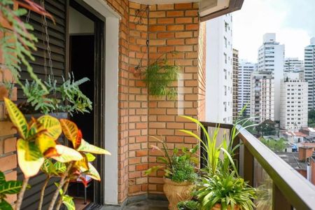 Apartamento à venda com 206m², 4 quartos e 3 vagas Apartamento à venda com 206m², 4 quartos e 3 vagasFoto 31