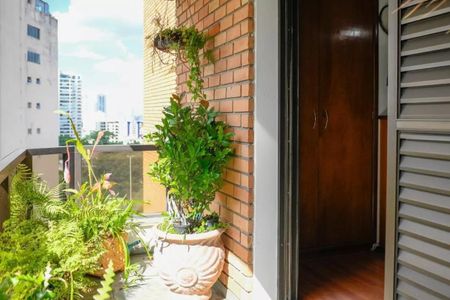 Apartamento à venda com 206m², 4 quartos e 3 vagas Apartamento à venda com 206m², 4 quartos e 3 vagasFoto 40