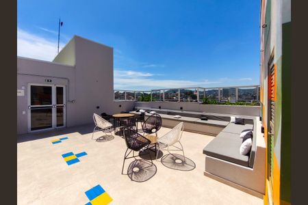 Apartamento à venda com 44m², 2 quartos e sem vaga Apartamento à venda com 44m², 2 quartos e sem vagaTerraço