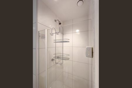 Apartamento à venda com 44m², 2 quartos e sem vaga Apartamento à venda com 44m², 2 quartos e sem vagaBanheiro