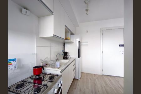Apartamento à venda com 44m², 2 quartos e sem vaga Apartamento à venda com 44m², 2 quartos e sem vagaCozinha e Área de Serviço