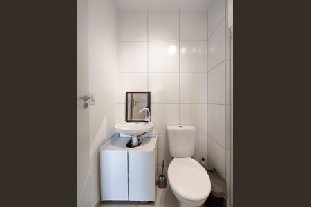 Apartamento à venda com 44m², 2 quartos e sem vaga Apartamento à venda com 44m², 2 quartos e sem vagaBanheiro