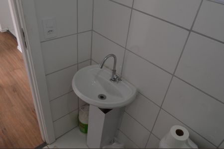 Apartamento para alugar com 43m², 2 quartos e sem vagaBanheiro