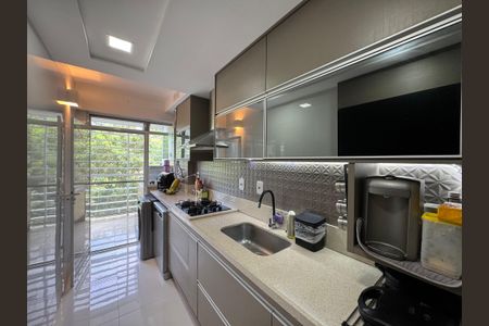 Apartamento à venda com 91m², 3 quartos e 2 vagasCozinha e Área de Serviço