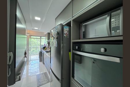 Apartamento à venda com 91m², 3 quartos e 2 vagasCozinha e Área de Serviço