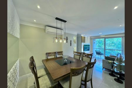 Apartamento à venda com 91m², 3 quartos e 2 vagasSala