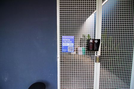 Apartamento para alugar com 42m², 2 quartos e sem vaga Apartamento para alugar com 42m², 2 quartos e sem vagaPlaca