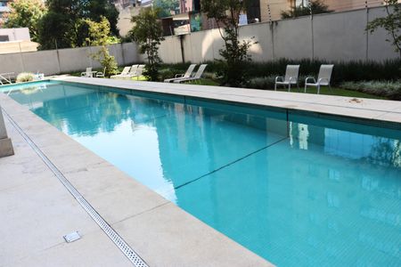 Studio à venda com 55m², 1 quarto e 1 vagaÁrea comum - Piscina