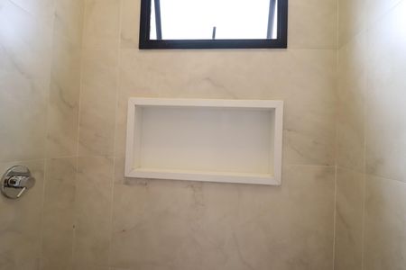 Casa de condomínio para alugar com 218m², 4 quartos e 2 vagasBanheiro  Suíte