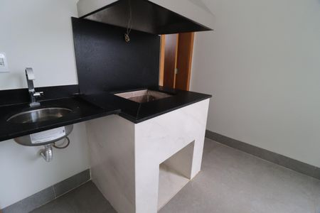 Casa de condomínio para alugar com 218m², 4 quartos e 2 vagasVaranda gourmet