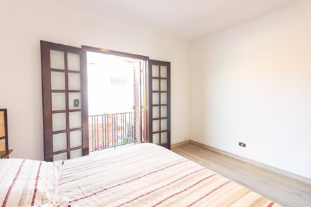 Casa à venda com 337m², 3 quartos e 6 vagas Casa à venda com 337m², 3 quartos e 6 vagasQuarto 3