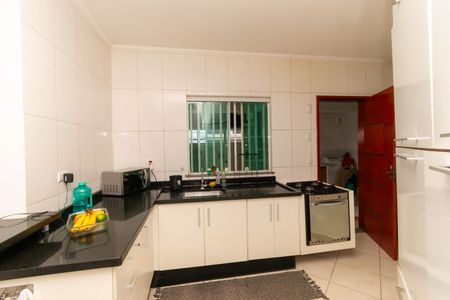 Casa à venda com 72m², 2 quartos e 2 vagas Casa à venda com 72m², 2 quartos e 2 vagasCozinha