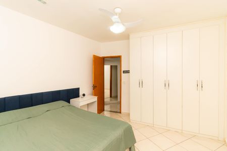 Casa à venda com 72m², 2 quartos e 2 vagas Casa à venda com 72m², 2 quartos e 2 vagasQuarto 2