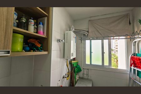 Apartamento para alugar com 72m², 2 quartos e 1 vagaÁrea de Serviço