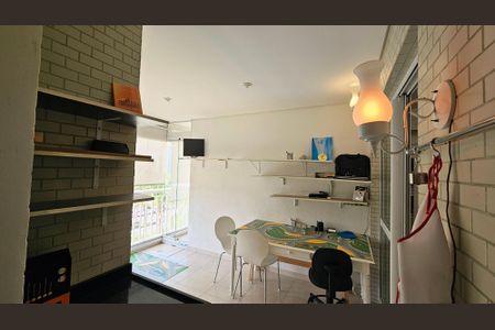 Apartamento para alugar com 72m², 2 quartos e 1 vagaCozinha