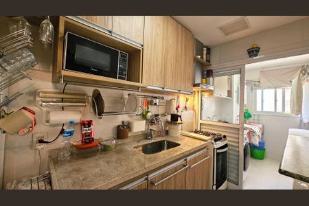 Apartamento para alugar com 72m², 2 quartos e 1 vagaCozinha