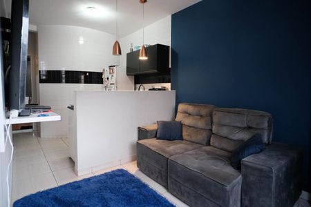 Casa à venda com 170m², 3 quartos e 2 vagasSala 2