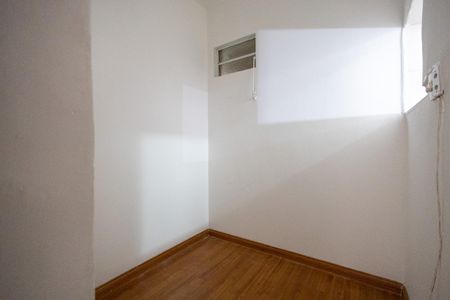 Apartamento para alugar com 78m², 2 quartos e sem vagaQuarto Revertido