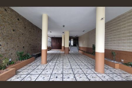 Apartamento para alugar com 78m², 2 quartos e sem vagaHall