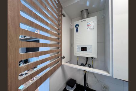 Apartamento para alugar com 100m², 3 quartos e 2 vagas Apartamento para alugar com 100m², 3 quartos e 2 vagasCozinha e Área de Serviço