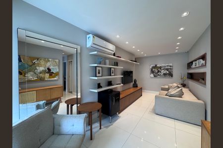 Apartamento para alugar com 100m², 3 quartos e 2 vagas Apartamento para alugar com 100m², 3 quartos e 2 vagasSala