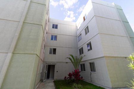 Apartamento à venda com 43m², 2 quartos e 1 vaga Apartamento à venda com 43m², 2 quartos e 1 vagaFachada do bloco