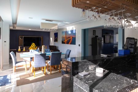 Apartamento à venda com 165m², 3 quartos e 2 vagasSala de Jantar
