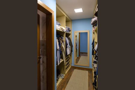 Apartamento à venda com 165m², 3 quartos e 2 vagasSuíte 3 - Closet
