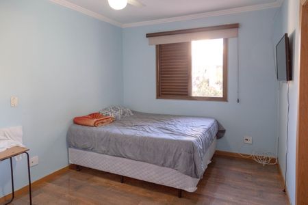 Apartamento à venda com 165m², 3 quartos e 2 vagasSuíte 2