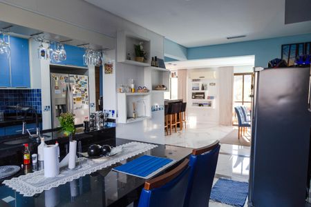 Apartamento à venda com 165m², 3 quartos e 2 vagasCozinha