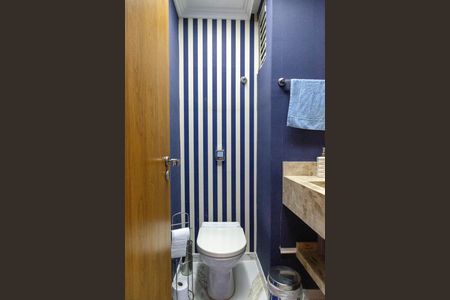 Apartamento à venda com 165m², 3 quartos e 2 vagasLavabo