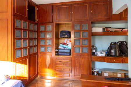 Apartamento à venda com 165m², 3 quartos e 2 vagasSuíte 1