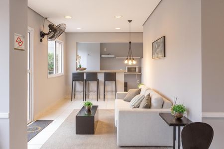 Apartamento para alugar com 31m², 1 quarto e sem vaga Apartamento para alugar com 31m², 1 quarto e sem vagaÁrea comum - Salão de festas