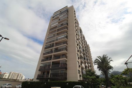 Apartamento à venda com 75m², 2 quartos e 1 vagaFachada 