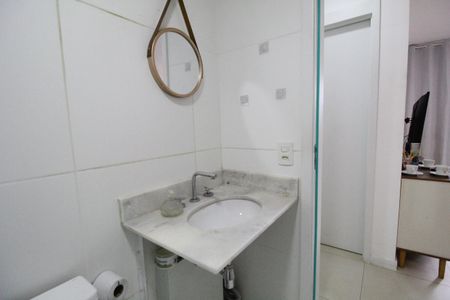 Apartamento à venda com 75m², 2 quartos e 1 vagaBanheiro social
