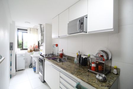 Apartamento à venda com 75m², 2 quartos e 1 vagaCozinha