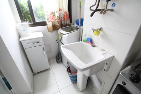 Apartamento à venda com 75m², 2 quartos e 1 vagaÁrea de serviço