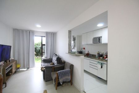 Apartamento à venda com 75m², 2 quartos e 1 vagaSala