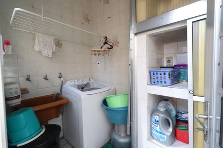 Casa à venda com 200m², 3 quartos e 4 vagasÁrea de Serviço