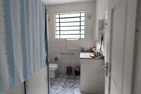 Casa à venda com 200m², 3 quartos e 4 vagasBanheiro