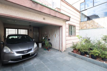 Casa à venda com 200m², 3 quartos e 4 vagasGaragem