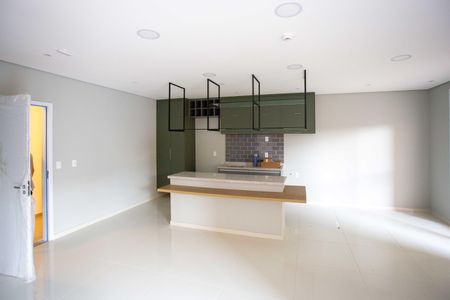 Apartamento à venda com 83m², 3 quartos e 2 vagas Apartamento à venda com 83m², 3 quartos e 2 vagasChurrasqueira