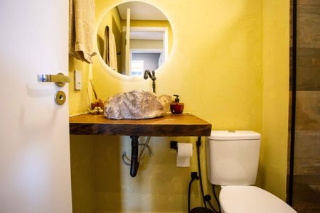 Apartamento à venda com 83m², 3 quartos e 2 vagasBanheiro Social