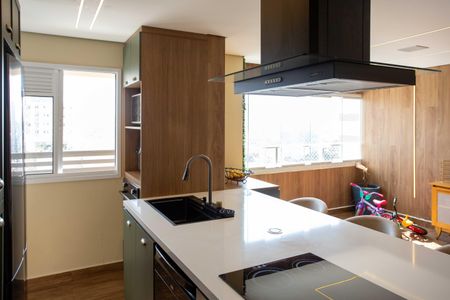 Apartamento à venda com 83m², 3 quartos e 2 vagasCozinha