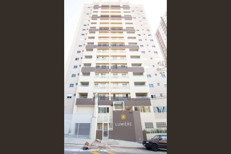 Apartamento à venda com 83m², 3 quartos e 2 vagas Apartamento à venda com 83m², 3 quartos e 2 vagasFachada